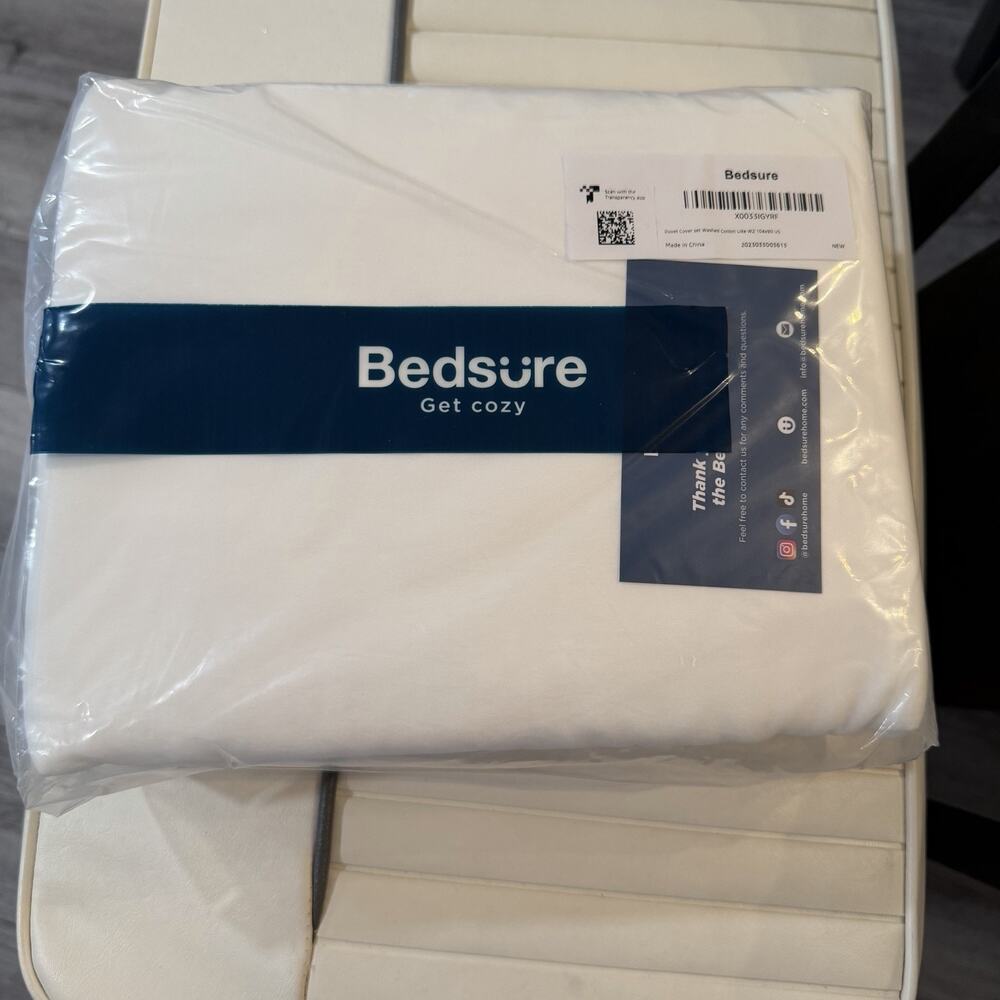 Bedsure Duvet Set King White + 2 Pillowcases New Sealed NWT Get Cozy